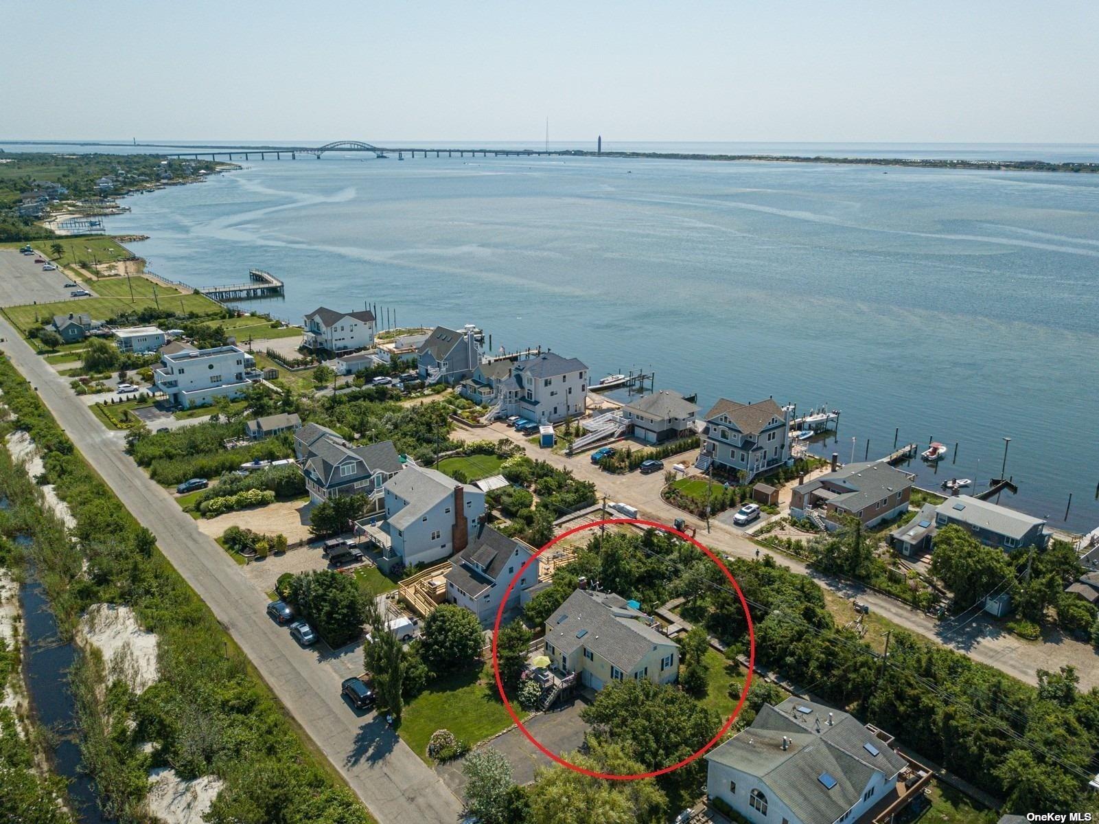 Single Family Oak Beach  Suffolk, NY 11702, MLS-3489490-2