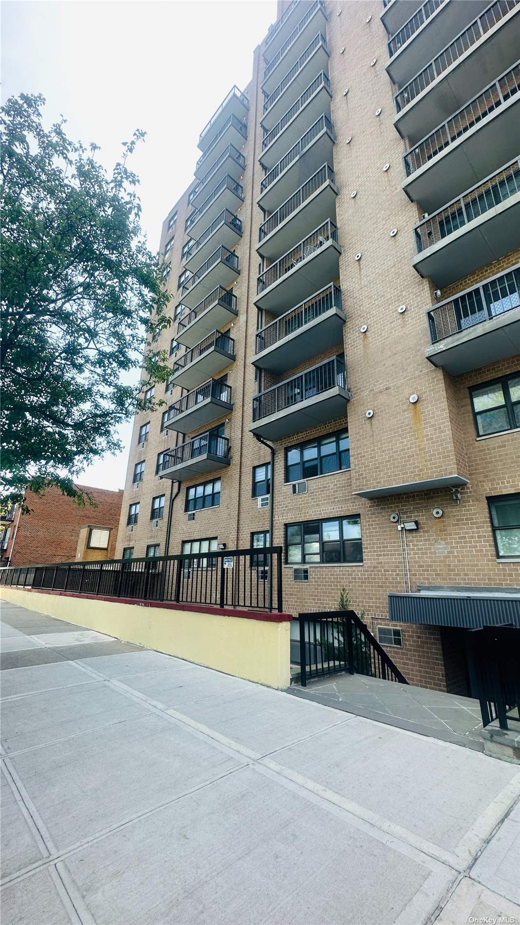 Condo 35th  Queens, NY 11354, MLS-3496490-2