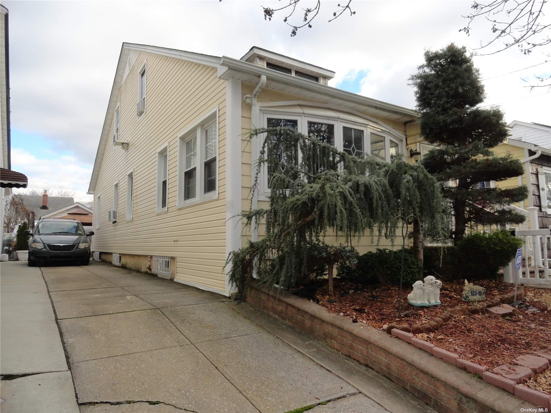 Single Family 114th  Queens, NY 11420, MLS-3520508-2