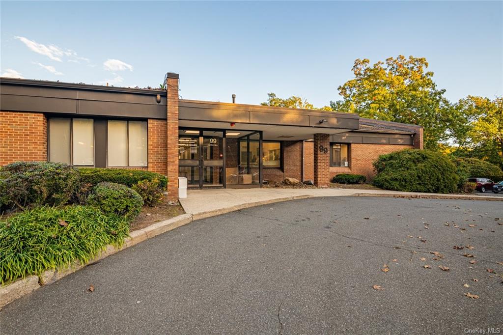 Commercial Sale Dutch Hill  Rockland, NY 10962, MLS-H6277526-2