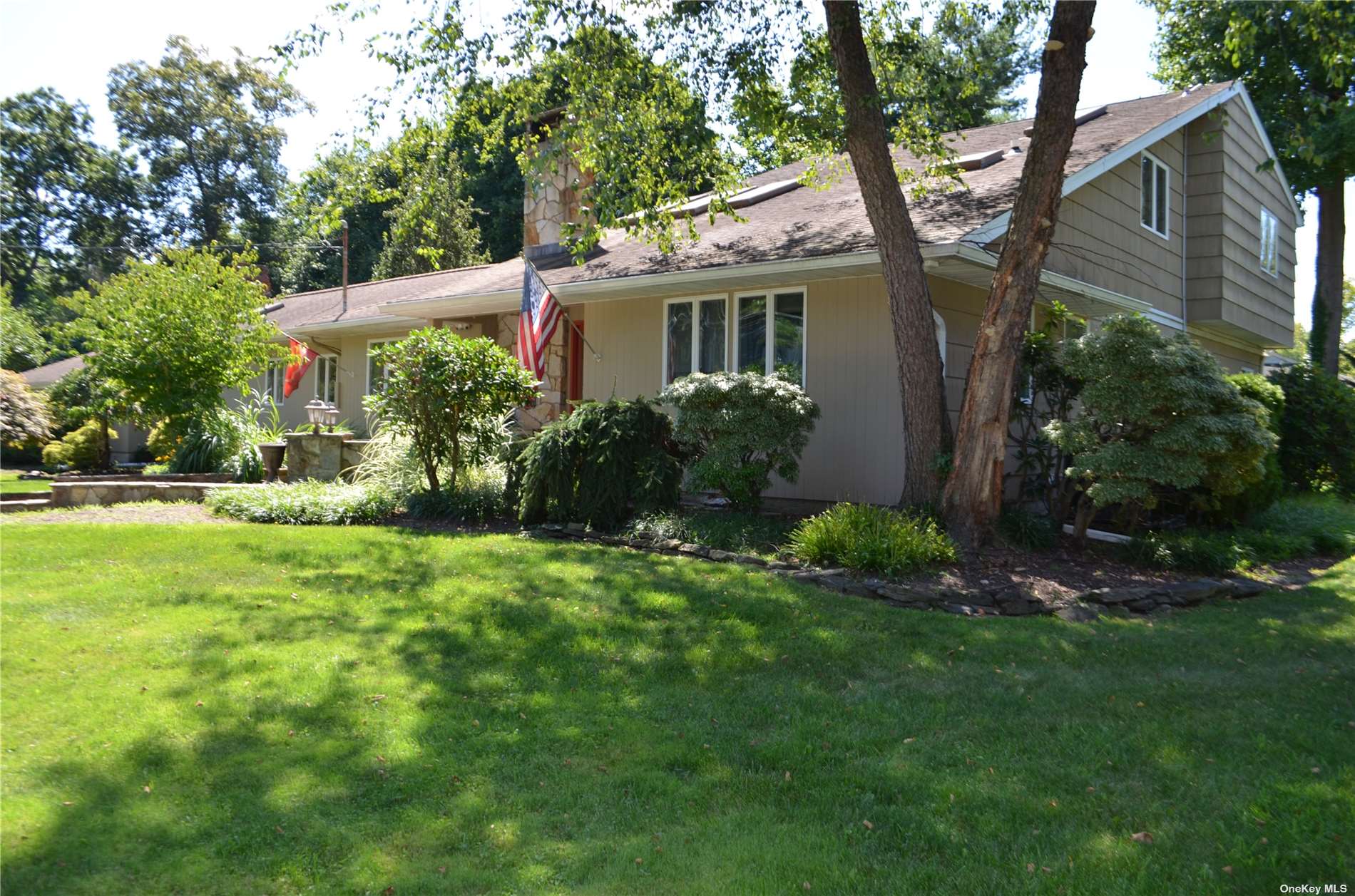 Single Family Cambridge  Suffolk, NY 11787, MLS-3497542-2