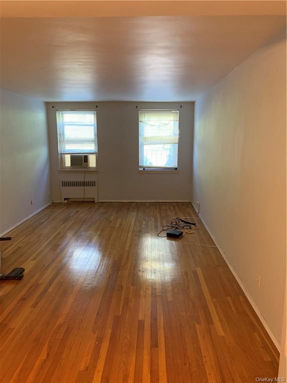 Coop Bronx River  Westchester, NY 10708, MLS-H6275558-2