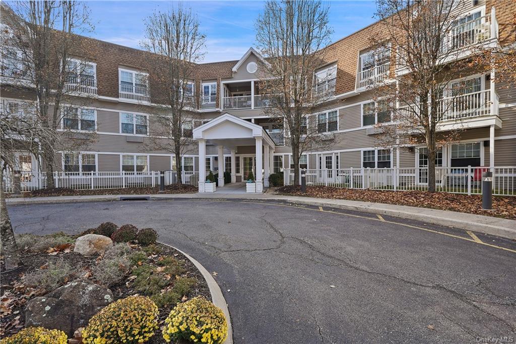 Condo Sutton  Westchester, NY 10549, MLS-H6279559-2