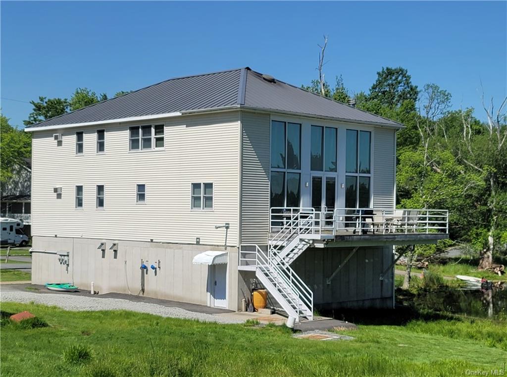 Three Family Washington Lake  Sullivan, NY 12528, MLS-H6189562-2