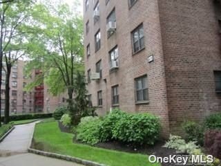 Coop Francis Lewis  Queens, NY 11427, MLS-3508584-2