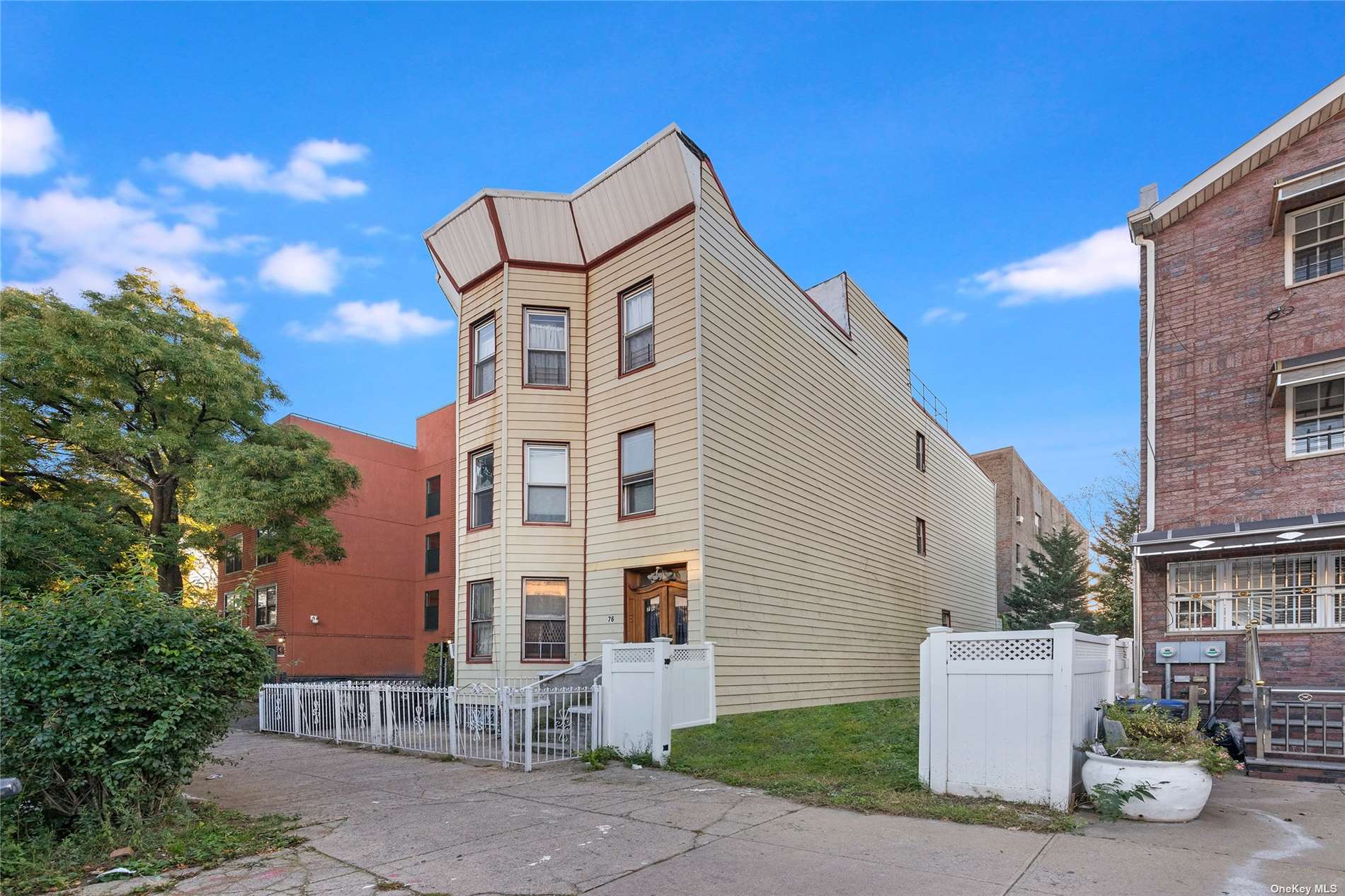 Three Family Powell  Brooklyn, NY 11212, MLS-3513588-2