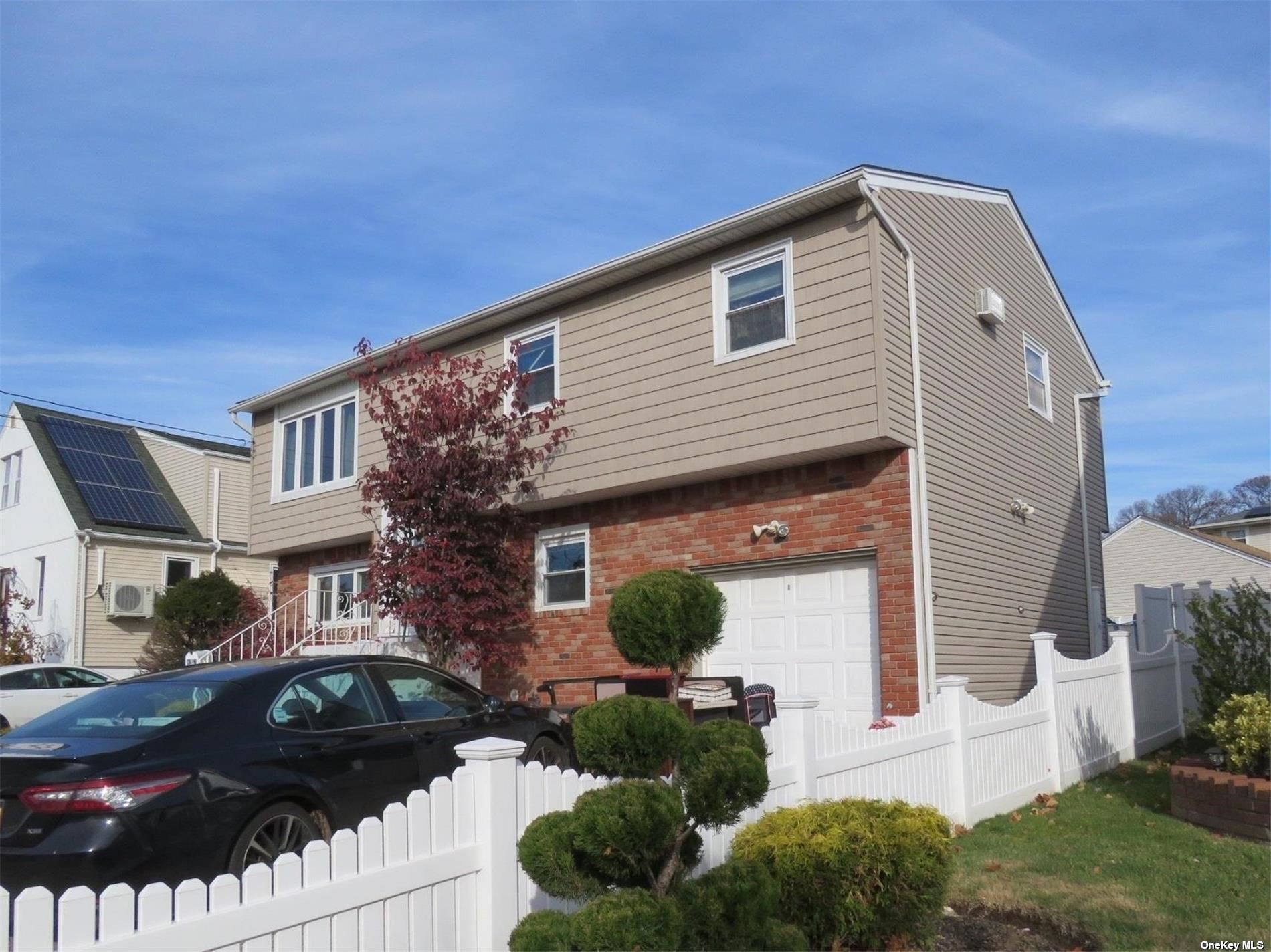 Single Family Copiague  Nassau, NY 11580, MLS-3517590-2