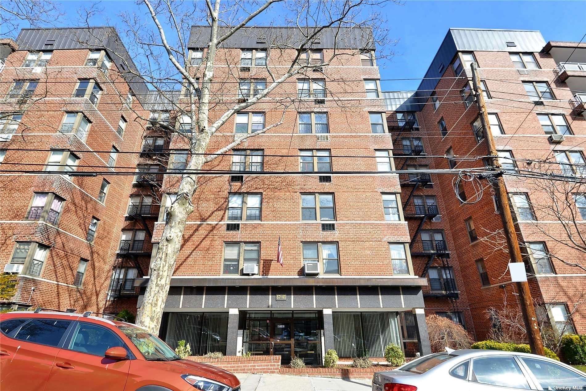 Apartment Burns  Queens, NY 11375, MLS-3501600-2
