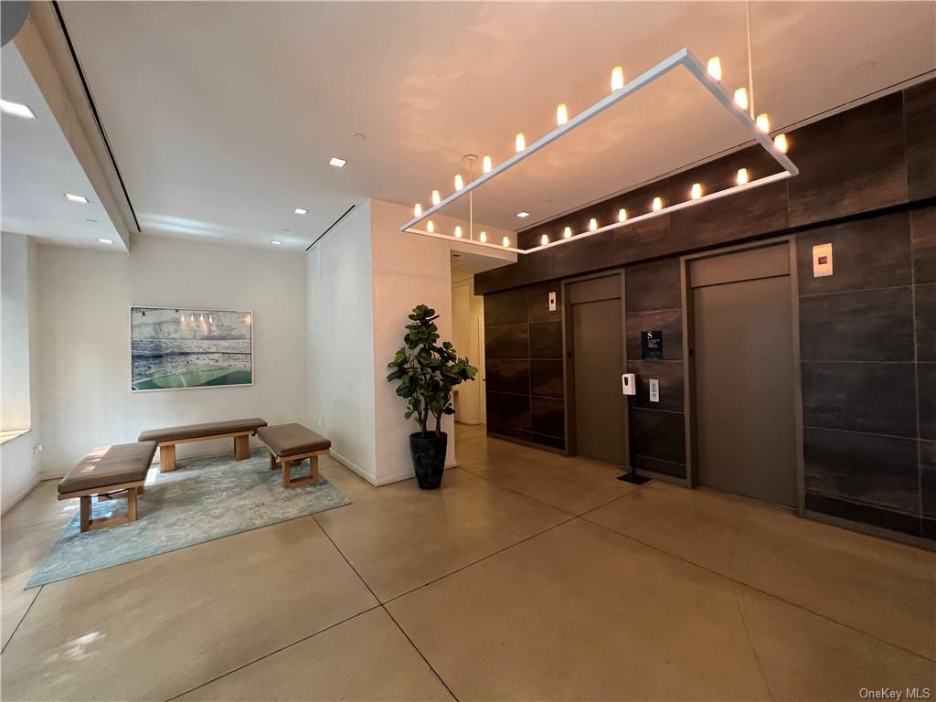 Condo 21st  Manhattan, NY 10010, MLS-H6268601-2