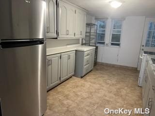 Single Family Eliot  Queens, NY 11374, MLS-3496610-2