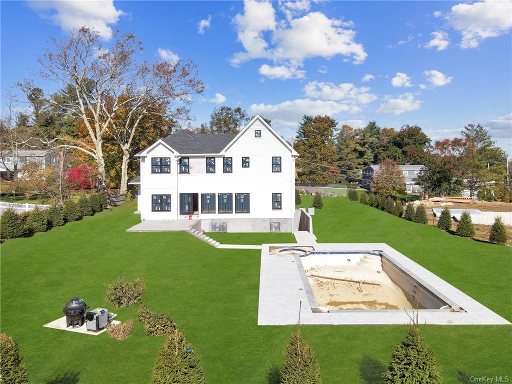 Single Family Elm Hill  Westchester, NY 10573, MLS-H6276622-2