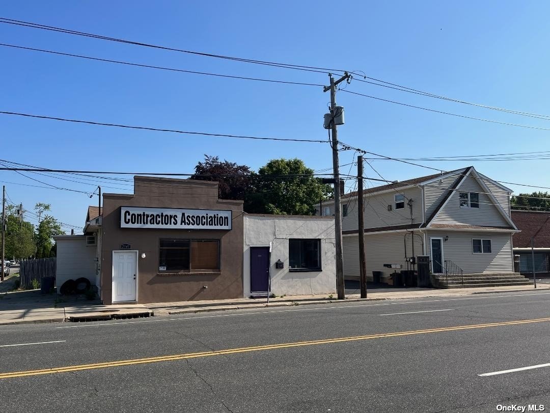 Commercial Sale Jerusalem  Nassau, NY 11554, MLS-3489633-2