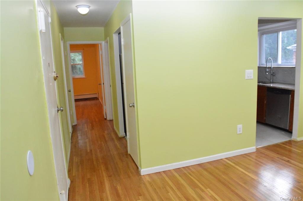 Apartment Harper  Bronx, NY 10466, MLS-H6268643-2