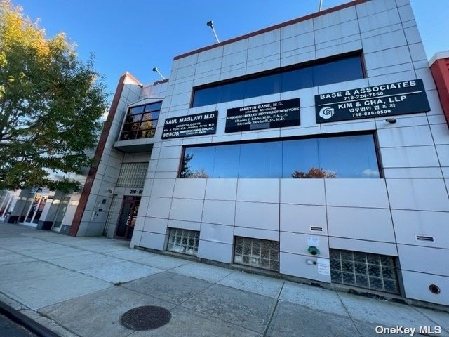 Commercial Lease Northern  Queens, NY 11361, MLS-3516677-2