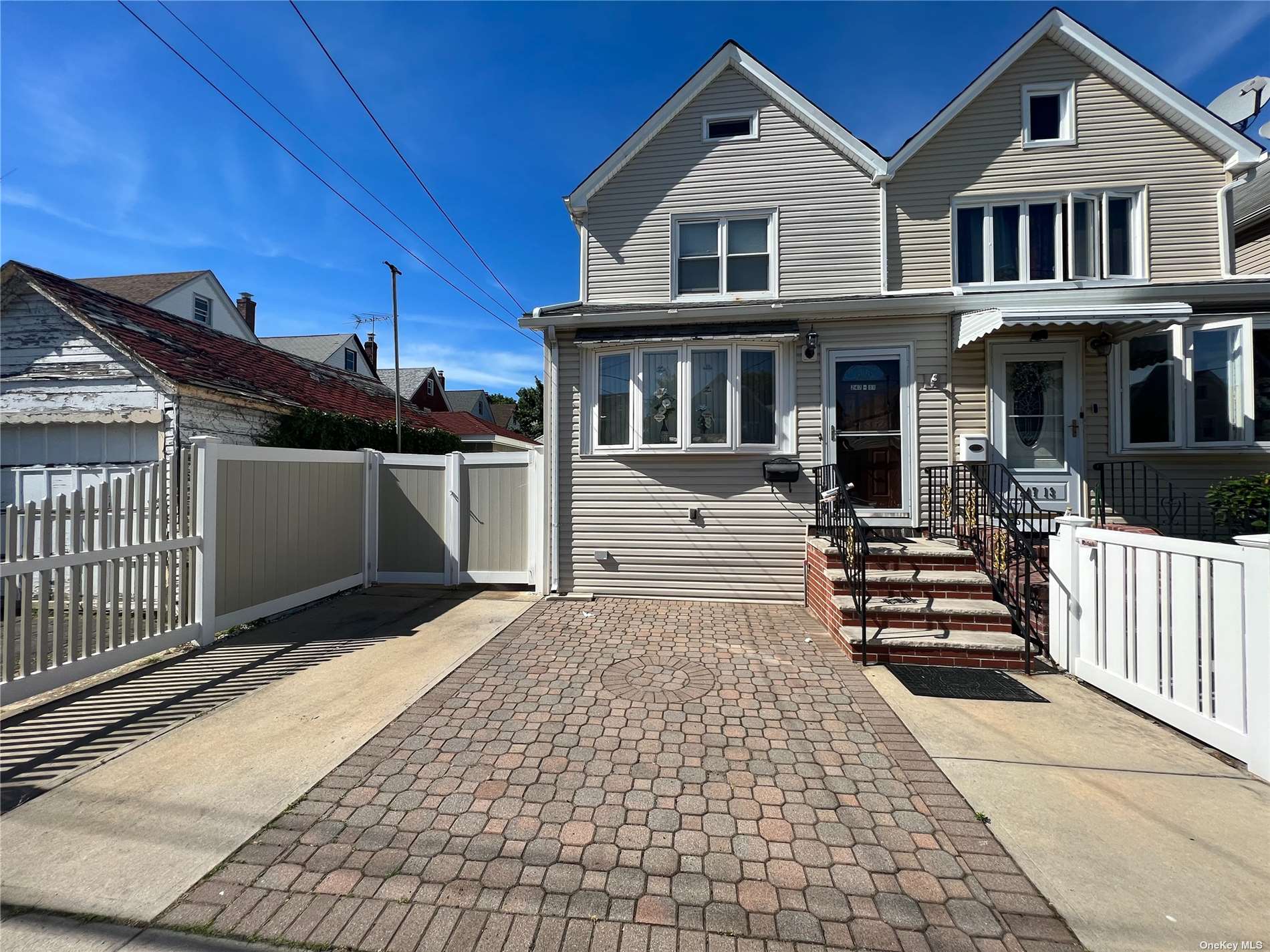 Single Family 89th  Queens, NY 11426, MLS-3495763-2