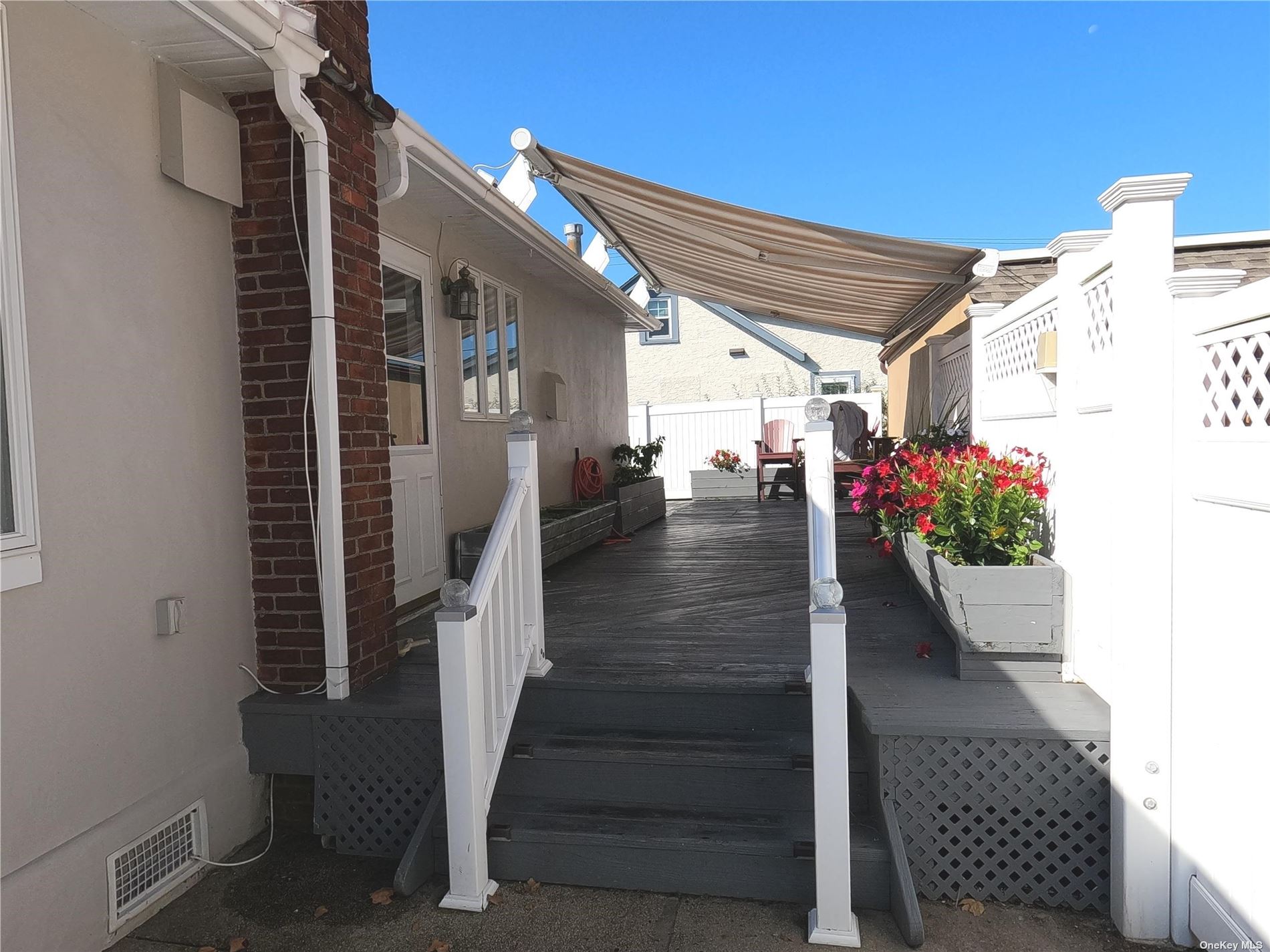 Single Family Garden City  Nassau, NY 11569, MLS-3509771-2