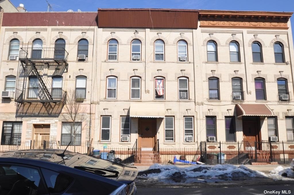 6 Family Building Fulton  Brooklyn, NY 11233, MLS-3506775-2