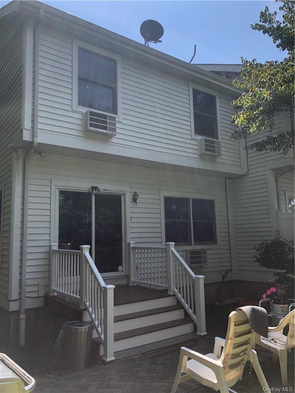 Two Family Delia  Westchester, NY 10710, MLS-H6269831-2