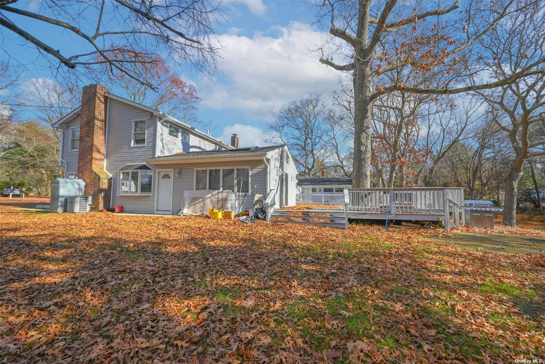 Single Family Wrana  Suffolk, NY 11763, MLS-3518866-2