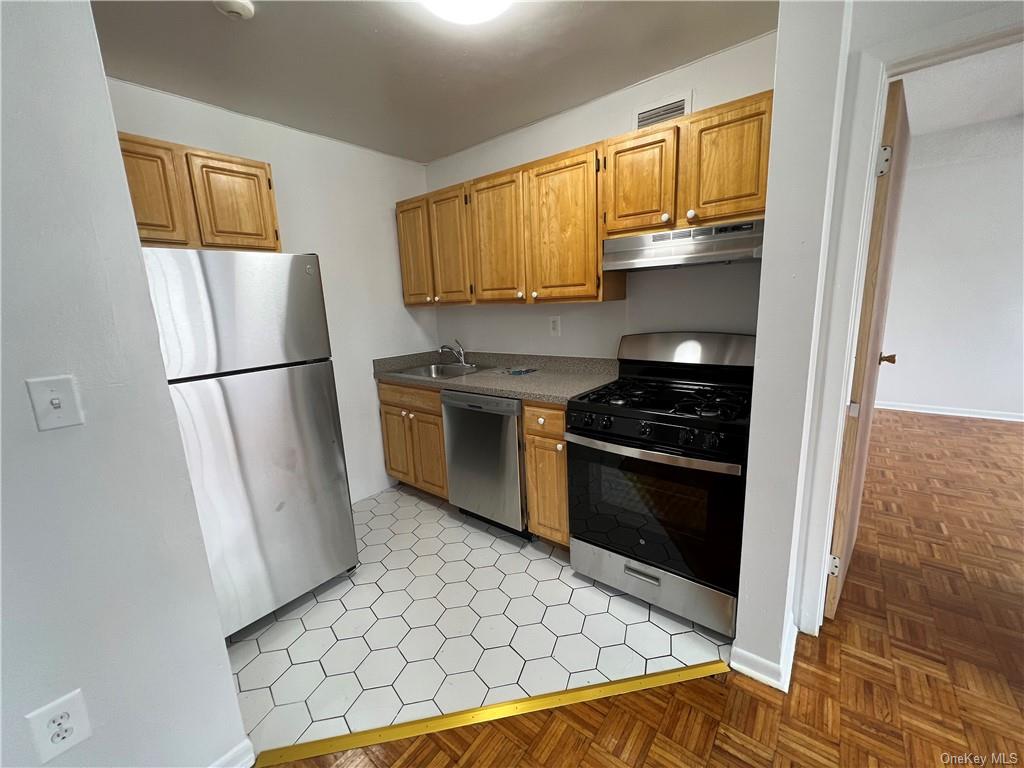 Apartment Ludlow  Westchester, NY 10705, MLS-H6277871-2
