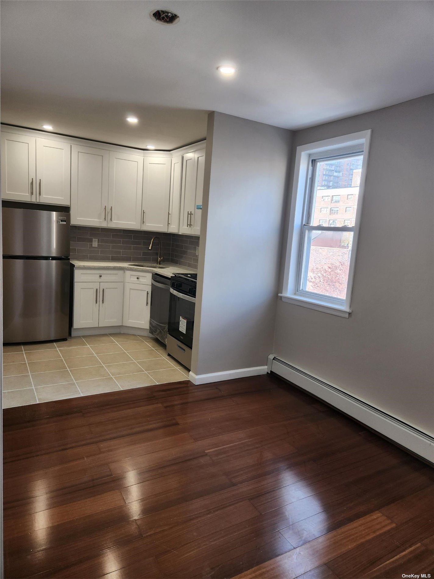 Apartment Graham  Brooklyn, NY 11206, MLS-3516873-2