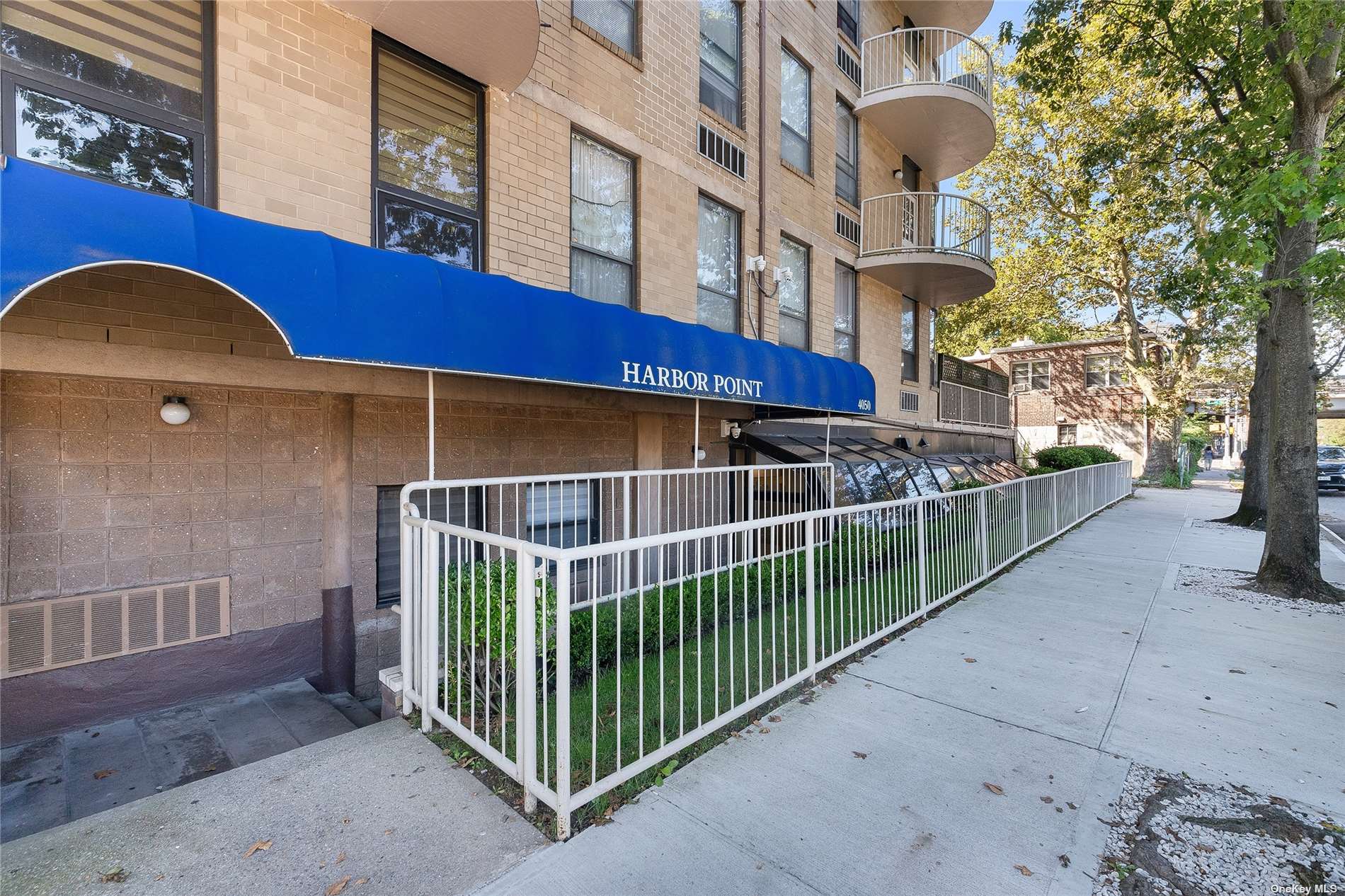 Commercial Sale Nostrand  Brooklyn, NY 11235, MLS-3506887-2