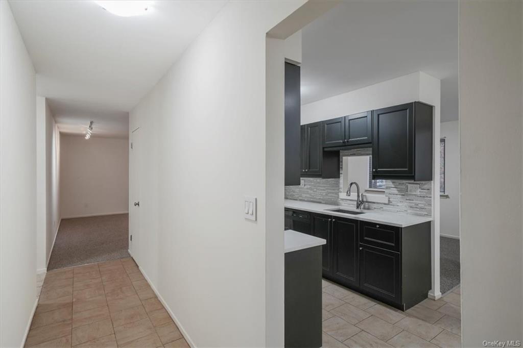 Apartment Laurel  Orange, NY 10930, MLS-H6260896-2
