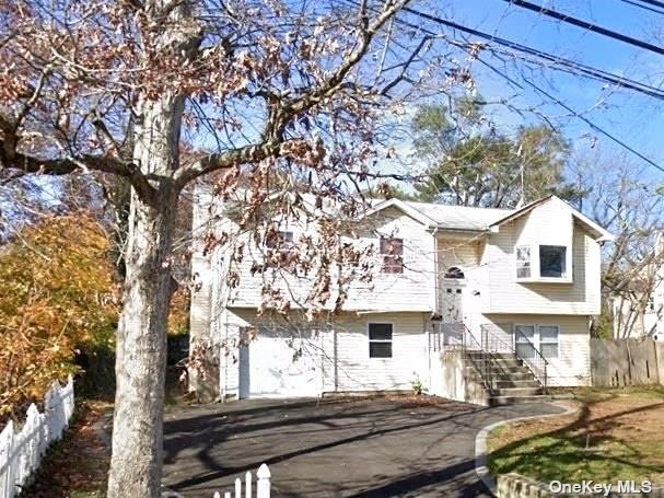 Single Family Bedford  Suffolk, NY 11798, MLS-3514905-2