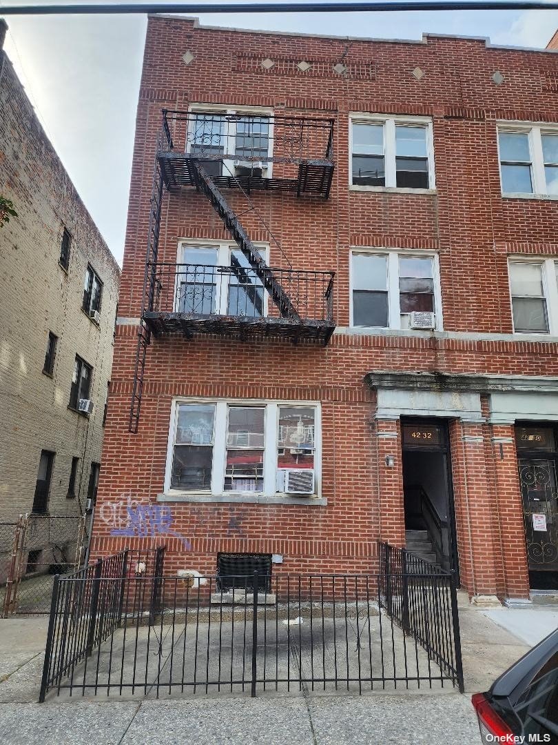 Commercial Sale 81st  Queens, NY 11373, MLS-3505906-2
