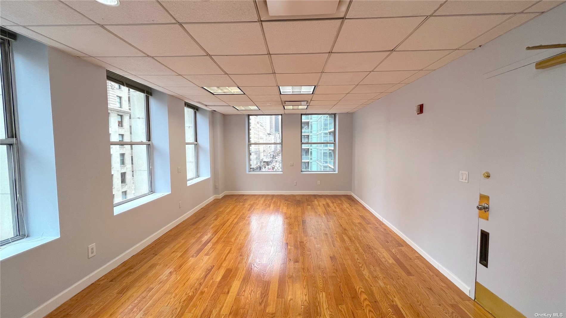 Commercial Lease 5th  Manhattan, NY 10016, MLS-3520910-2
