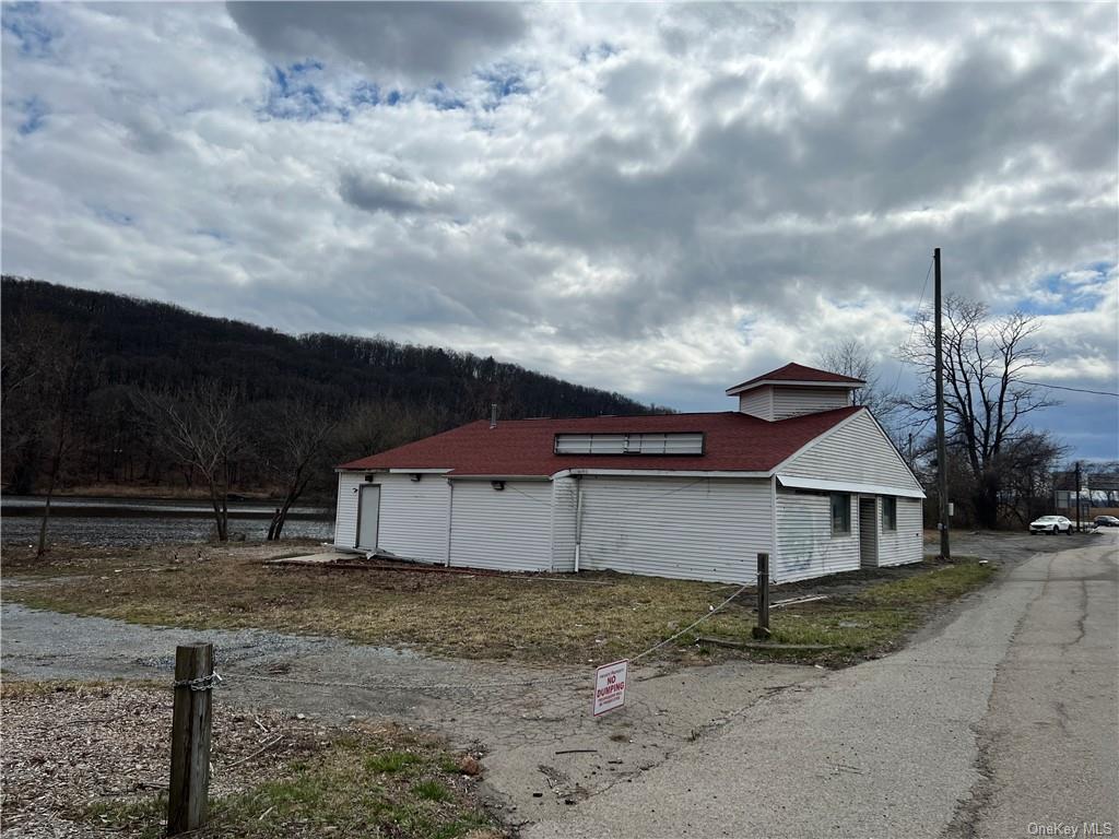 Commercial Sale Roa Hook  Westchester, NY 10567, MLS-H6239910-2