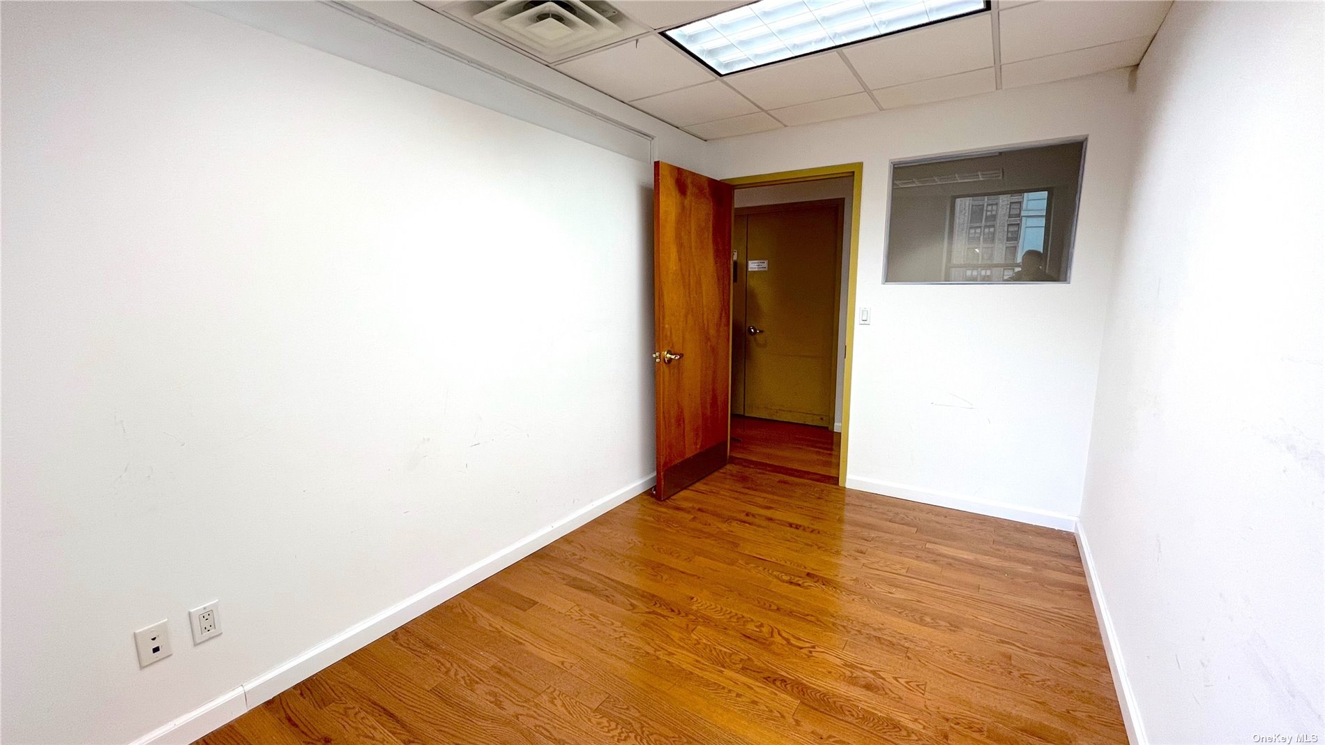 Commercial Lease 5th  Manhattan, NY 10016, MLS-3520919-2