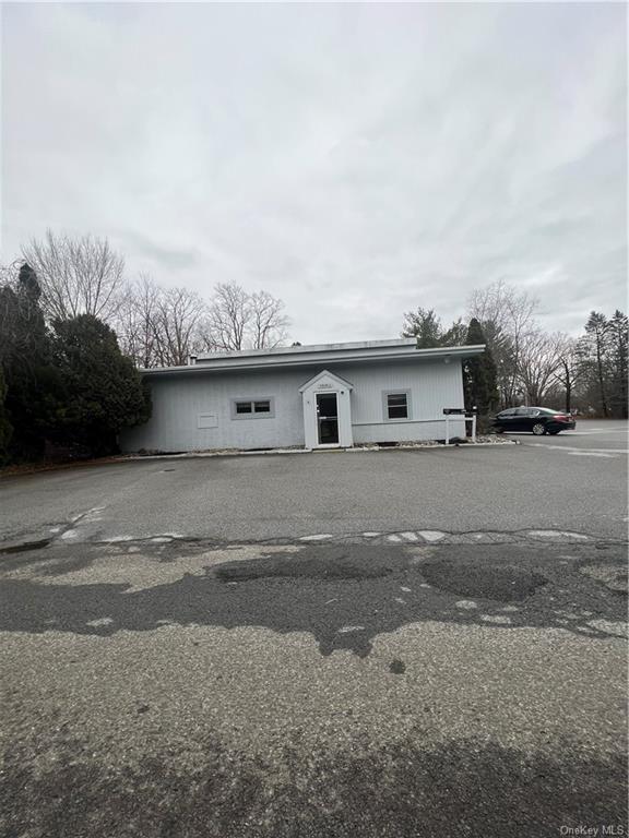 Commercial Lease Elks  Dutchess, NY 12601, MLS-H6229965-2