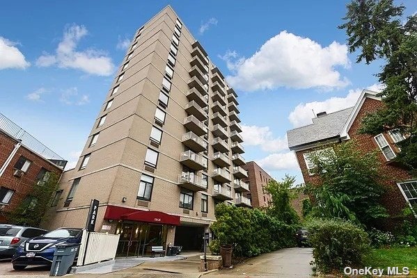 Condo Grosvenor  Queens, NY 11418, MLS-3501979-2