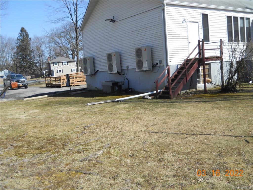 Commercial Sale Vassar  Dutchess, NY 12603, MLS-H6177058-20