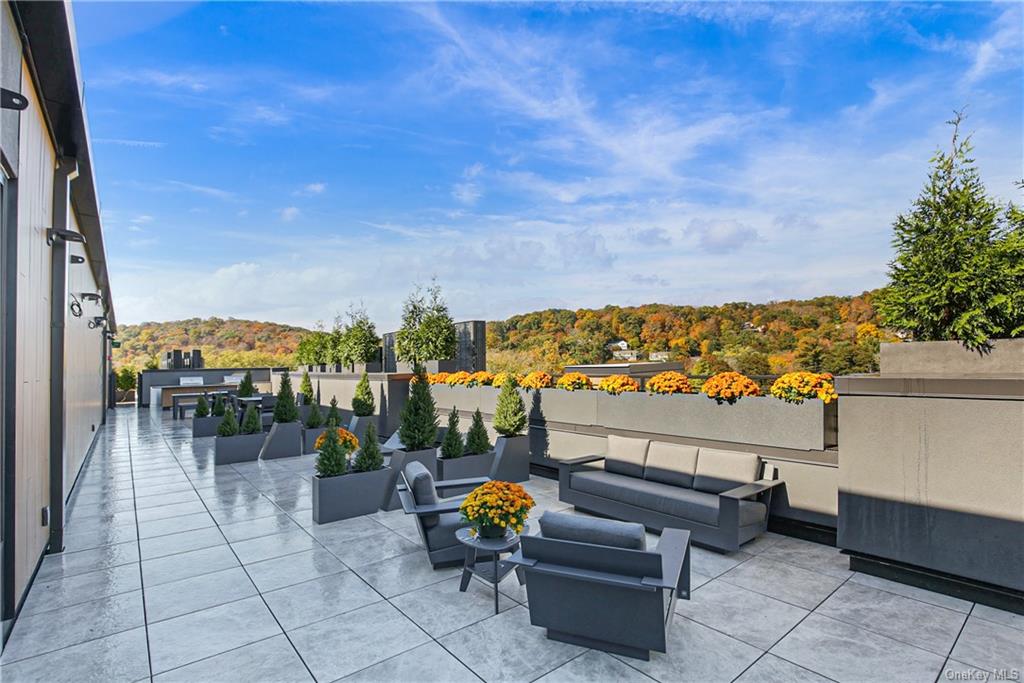 Apartment Memorial  Westchester, NY 10570, MLS-H6277149-20