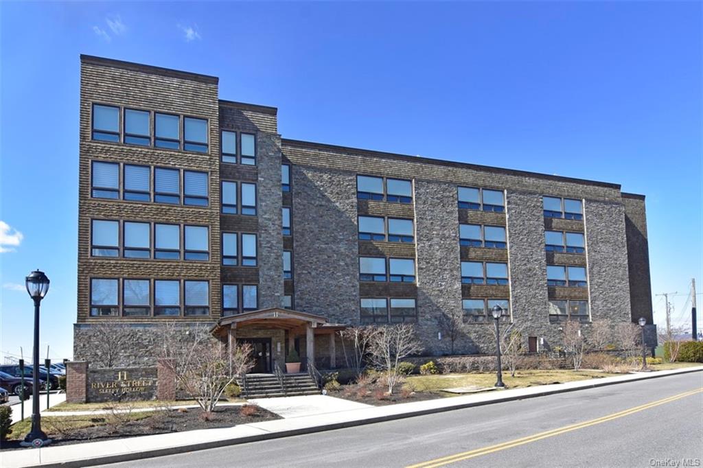 Condo River  Westchester, NY 10591, MLS-H6274263-20