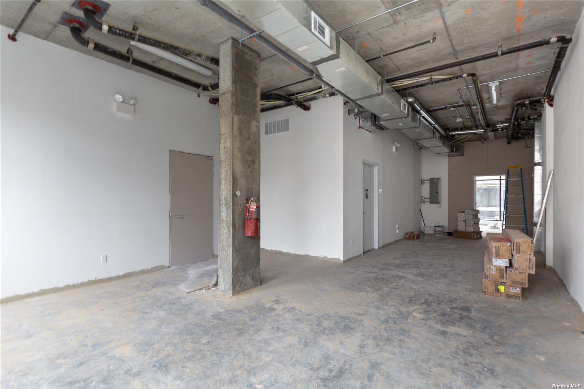 Commercial Lease 31st  Queens, NY 11106, MLS-3489448-20