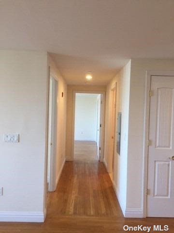 Apartment Broadway  Nassau, NY 11561, MLS-3520469-20