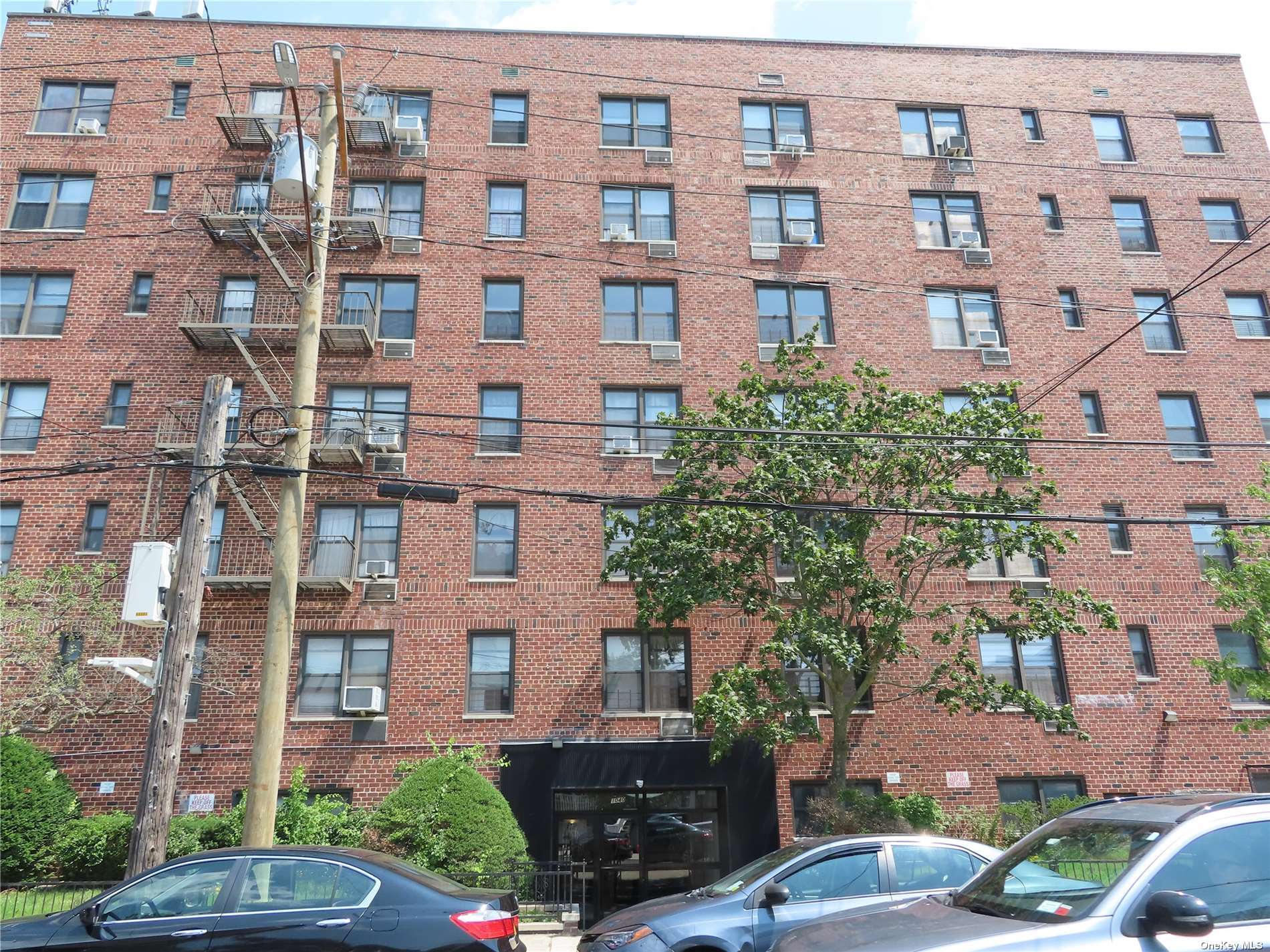 Apartment Neilson  Queens, NY 11691, MLS-3497571-20