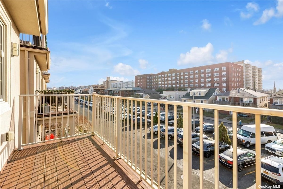 Condo Broadway  Nassau, NY 11561, MLS-3520528-21