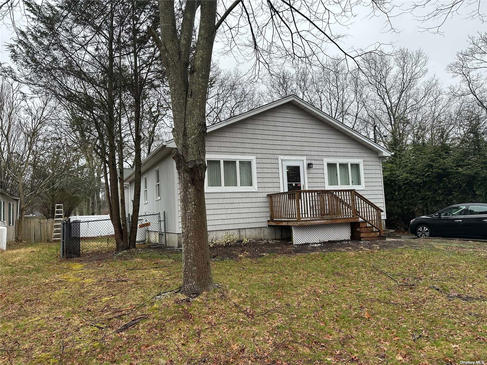 Single Family Panamoka  Suffolk, NY 11961, MLS-3468547-21