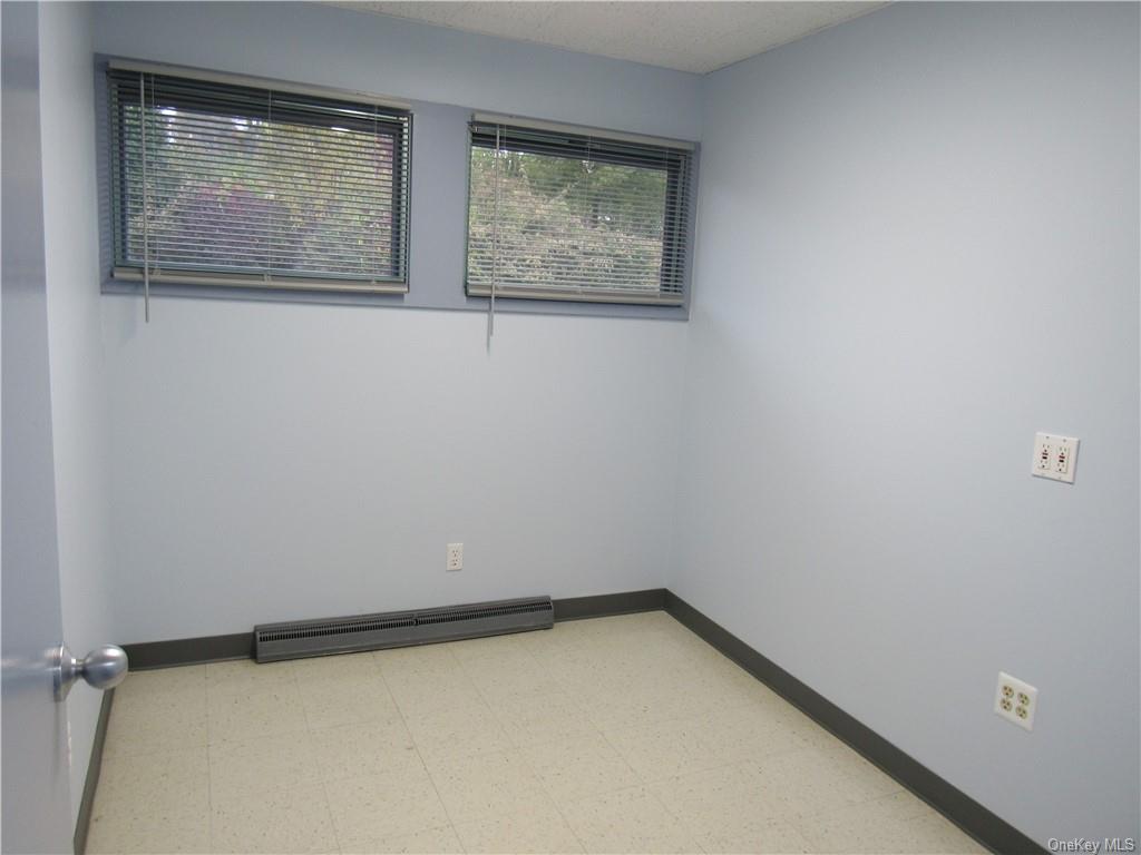 Commercial Lease Crompond  Westchester, NY 10567, MLS-H6279554-21
