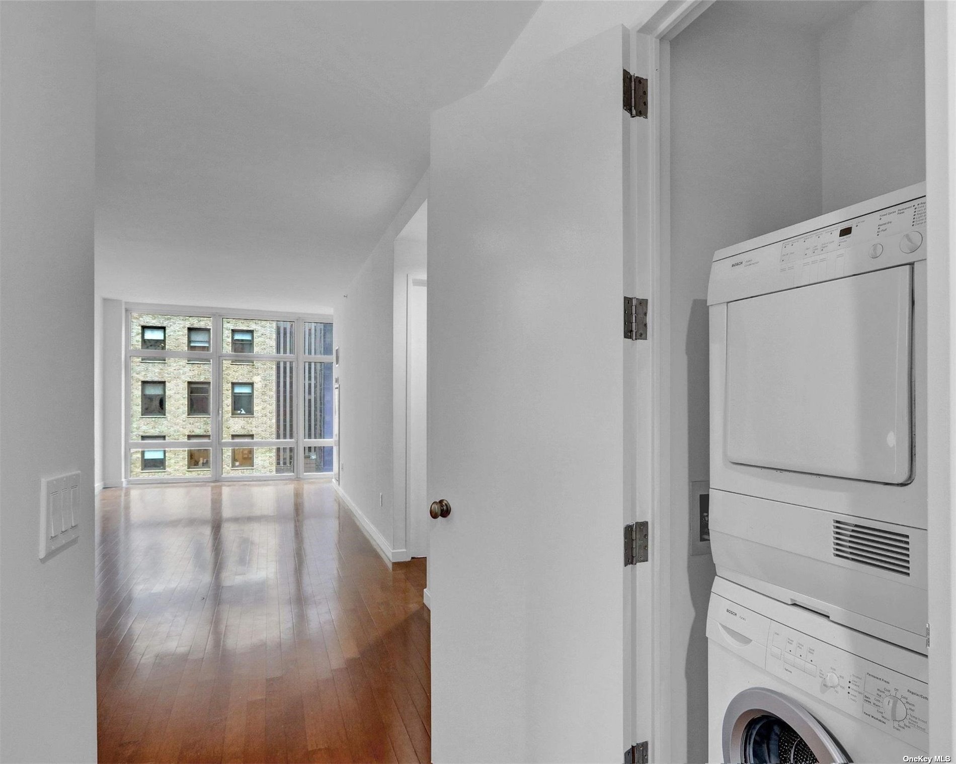 Condo Broadway  Manhattan, NY 10019, MLS-3496666-21