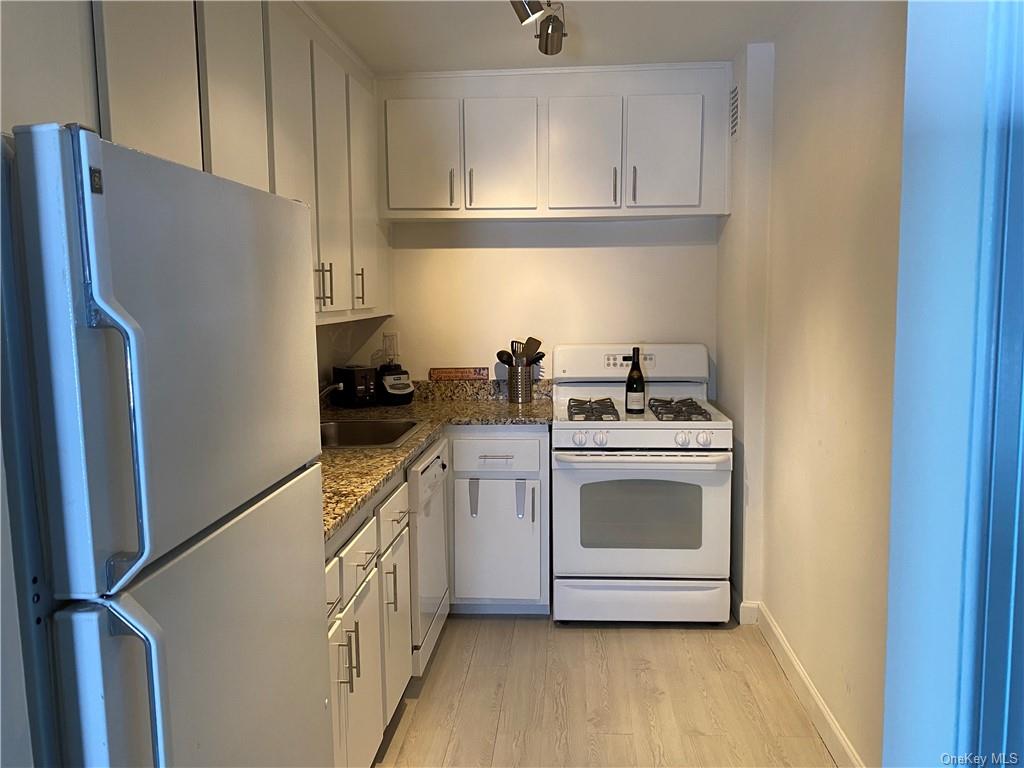 Apartment Westview  Westchester, NY 10707, MLS-H6272816-21