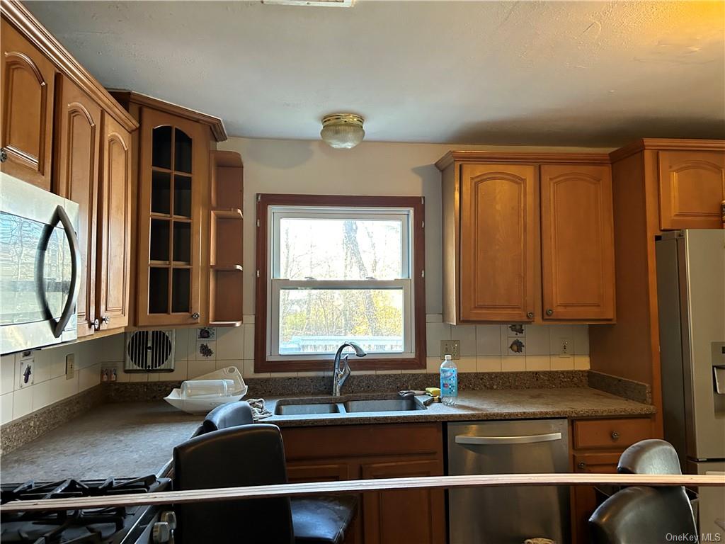 Apartment Greene  Rockland, NY 10977, MLS-H6278900-21