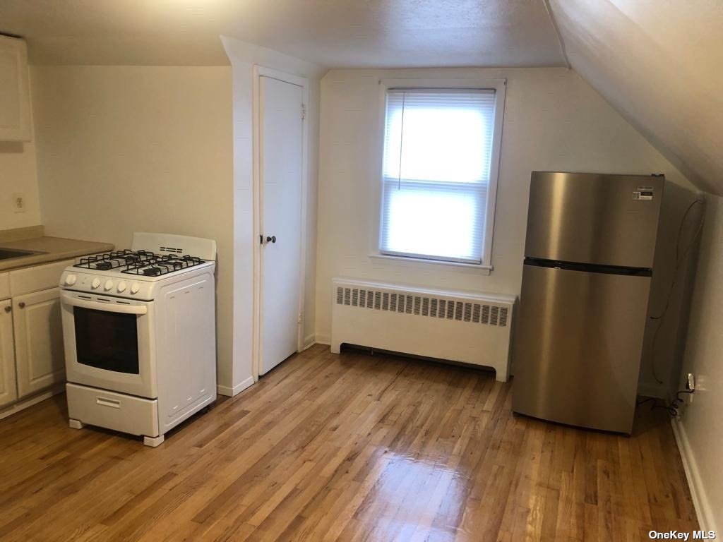 Apartment Baylis  Nassau, NY 11003, MLS-3518978-21