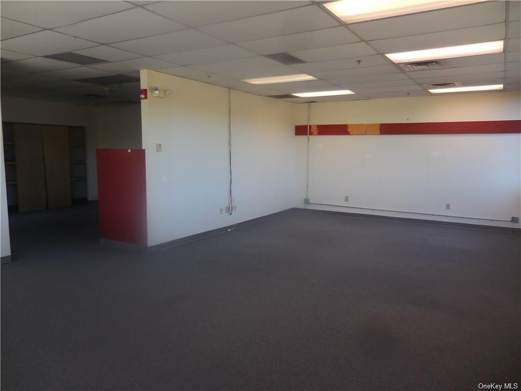Commercial Lease Meadow  Orange, NY 12550, MLS-H6261020-22