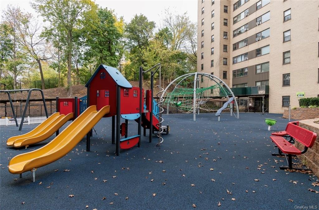 Coop Fordham Hill Oval  Bronx, NY 10468, MLS-H6272241-22