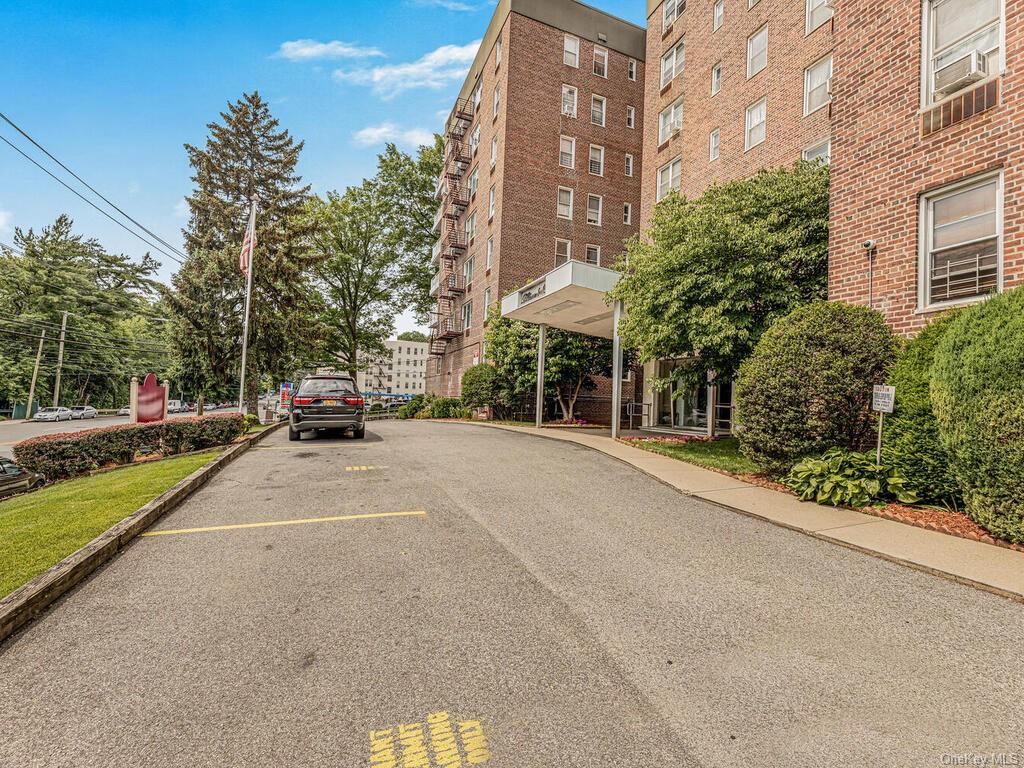 Coop Bronx River  Westchester, NY 10704, MLS-H6275606-22